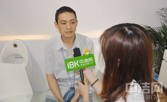专注智能卫浴产品研发 洁博利上海展首推智能快装水嘴引关注