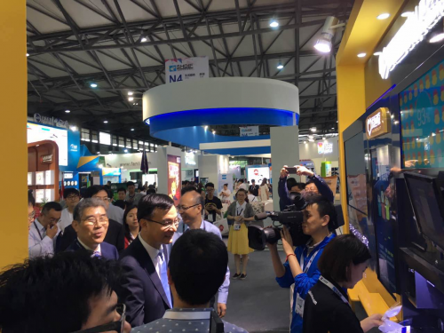 2016上海国际消费信息展开幕(图1) 10.pic.jpg