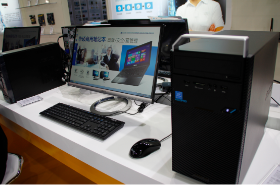 华硕紧凑商务成中国智慧教育展亮点(图10) 华硕紧凑商务成中国智慧教育展亮点(图10)