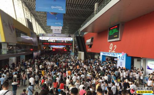 从天翼智能终端交易博览会看智能家居发展趋势(图1) 从天翼智能终端交易博览会看智能家居发展趋势(图1)