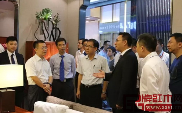 新明式力量继续扩大,国寿红木世外桃(图3) 新明式力量继续扩大,国寿红木世外桃源受多方关注