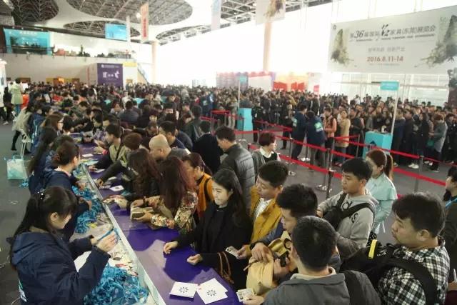 名家具展使出洪荒之力,这些亮点你再不知道就(图2) 名家具展使出洪荒之力,这些亮点你再不知道就晚了!