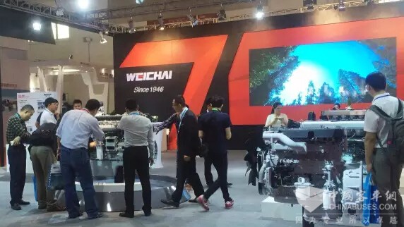 潍柴高端发动机闪耀中国内燃机展(图1) 潍柴高端发动机闪耀中国内燃机展(图1)