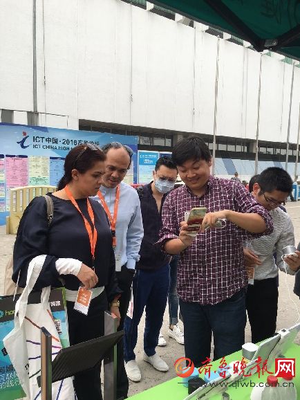 展会期间，720环境宝3受到广泛关注，参观者络绎不绝